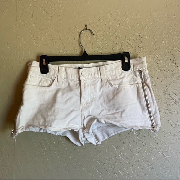 J. Brand‎ White Low Rise Shorts - Picture 2 of 8